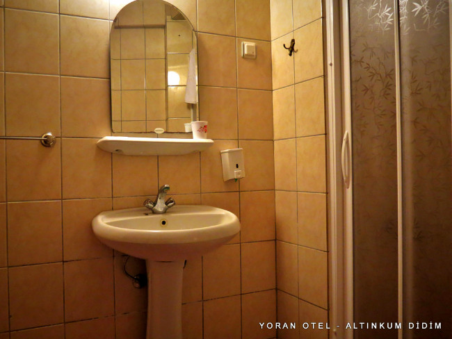 yoran-otel-altinkum-lavabo yoran-otel-altinkum-lavabo
