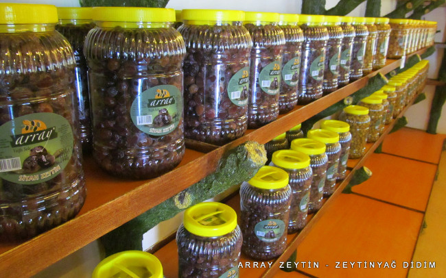 array-zeytin-siyah-salamura-akbuk array-zeytin-siyah-salamura-akbuk