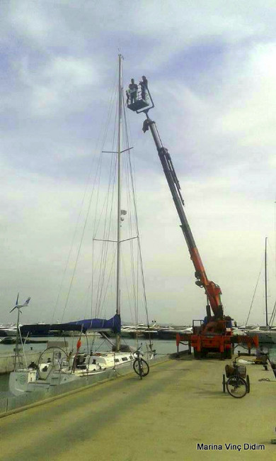 marina-vinc-didim-totem-tabela marina-vinc-didim-totem-tabela