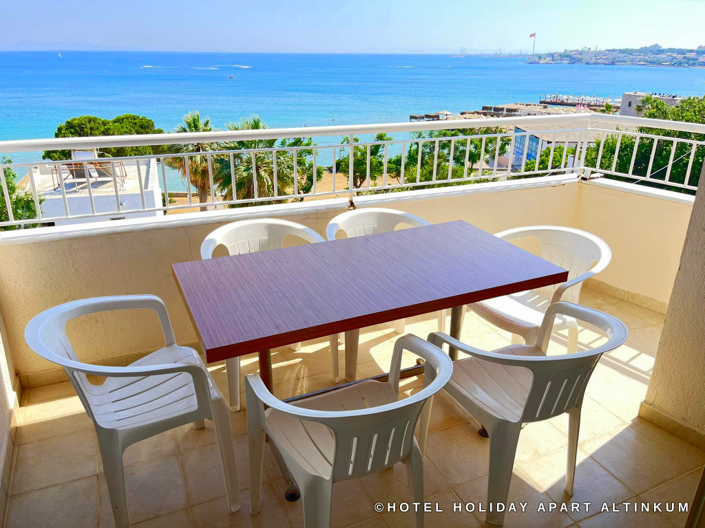 altinkum otel holiday apart