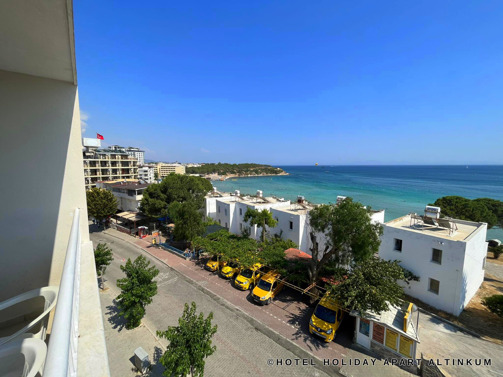 hotel holiday apart balkonda