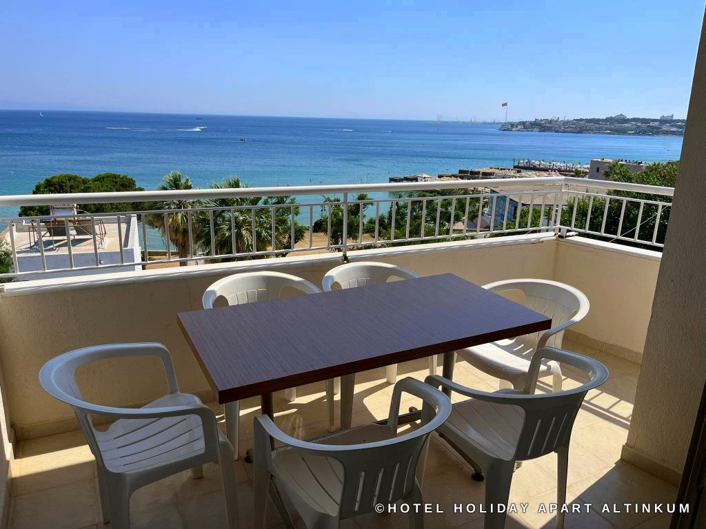 hotel holiday apart manzara