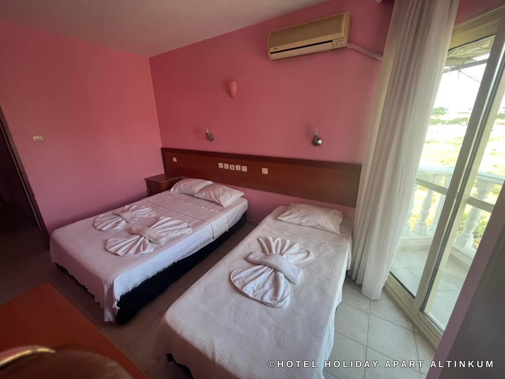 hotel holiday apart odalar