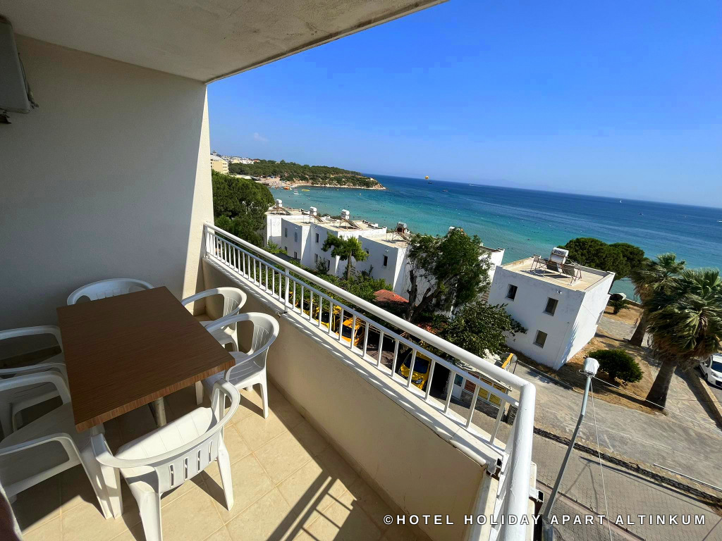 hotel holiday apart plaj