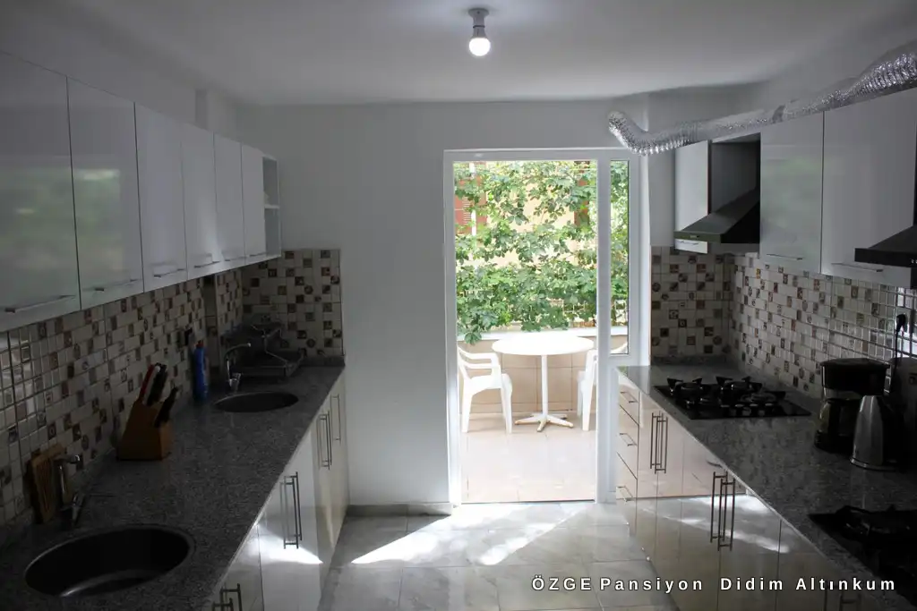 ozge pansiyon ortak mutfak